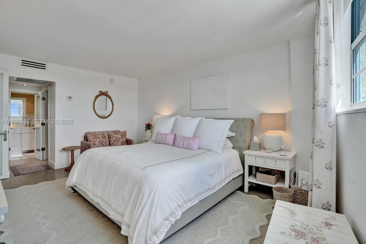 90 Edgewater Dr, Unit 625, Coral Gables, FL 33133 Photo
