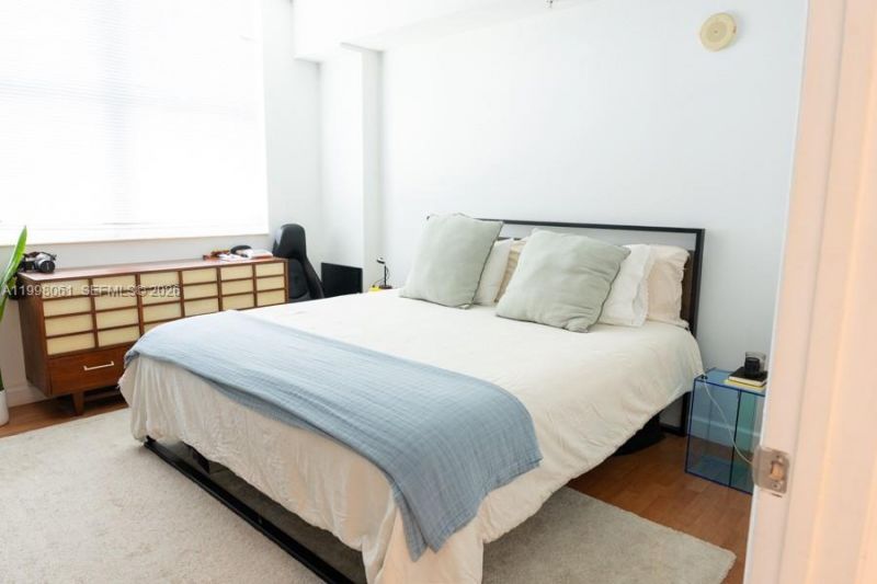 3180 SW 22nd Ter, Unit 1205, Miami, FL 33145 Photo