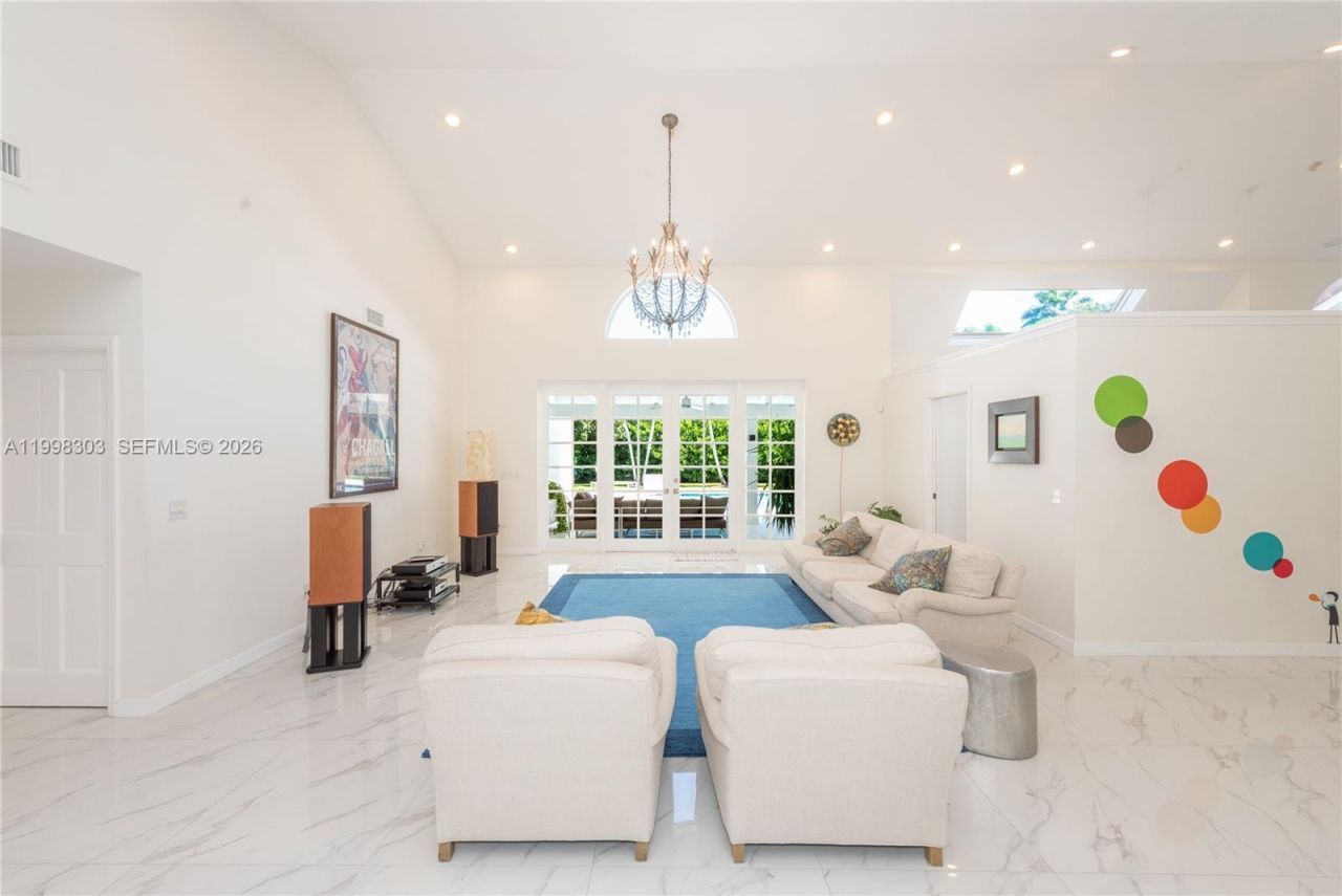 8001 SW 160th St, Palmetto Bay, FL 33157 Photo