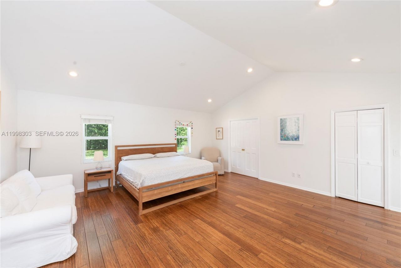 8001 SW 160th St, Palmetto Bay, FL 33157 Photo