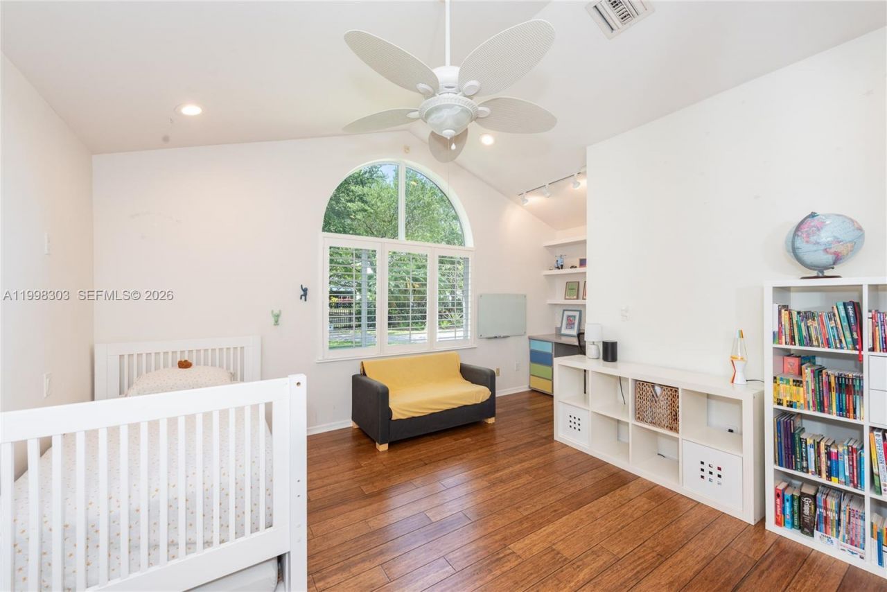 8001 SW 160th St, Palmetto Bay, FL 33157 Photo