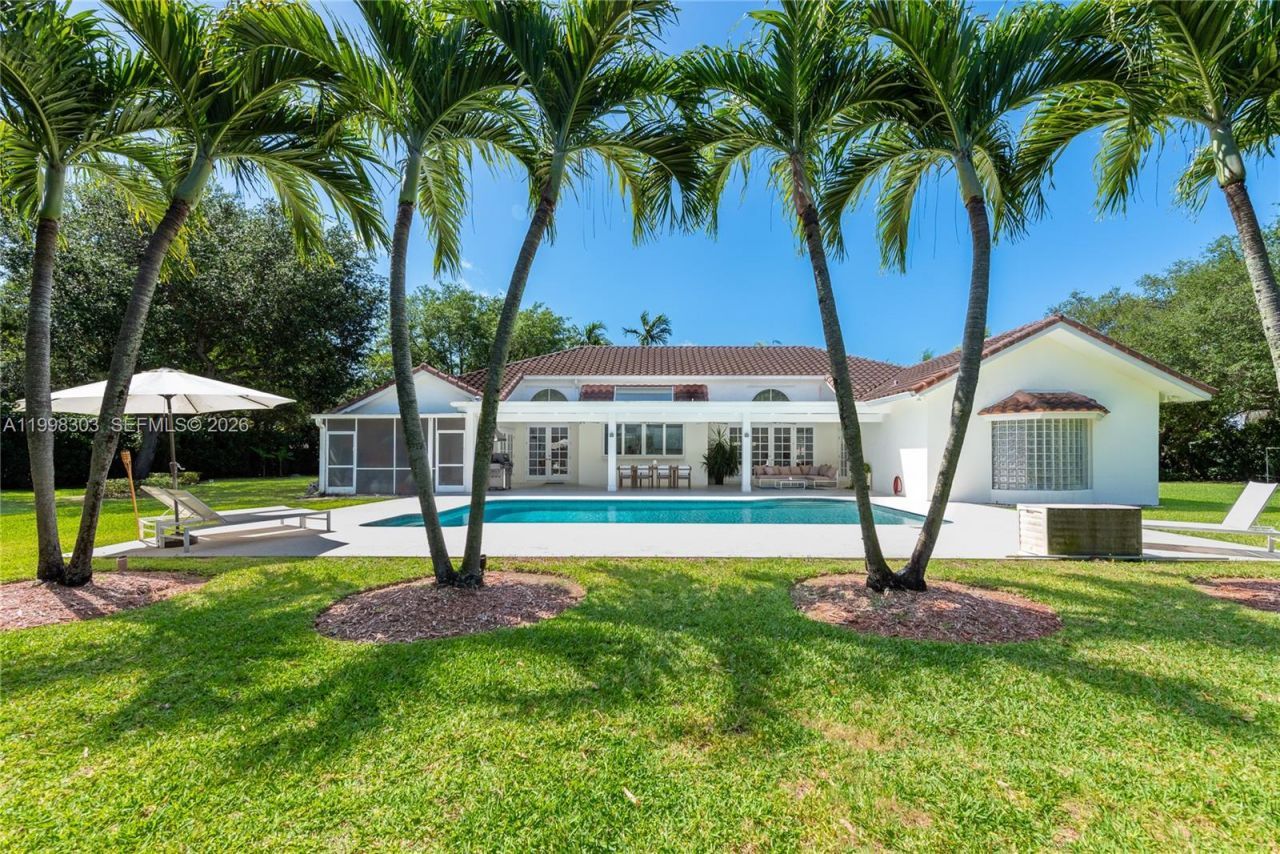 8001 SW 160th St, Palmetto Bay, FL 33157 Photo