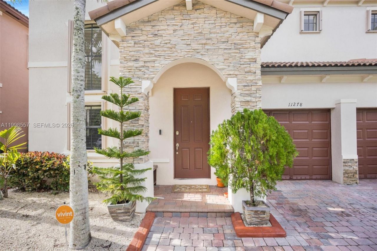 11278 SW 241st St, Homestead, FL 33032 Photo