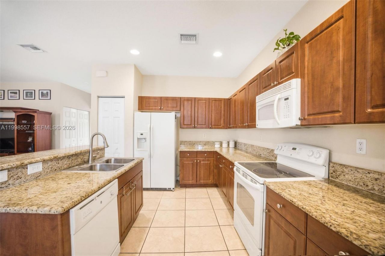 11278 SW 241st St, Homestead, FL 33032 Photo