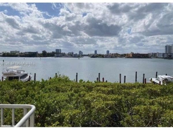 17050 N Bay Rd, Unit 605, Sunny Isles Beach, FL 33160