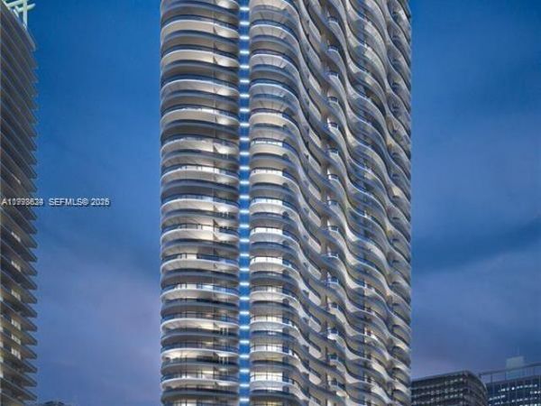 1000 Brickell Plz, Unit PH5503, Miami, FL 33131