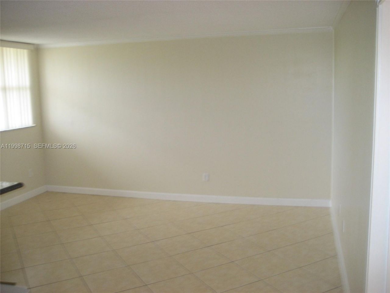 1801 S Treasure Dr, Unit 409, North Bay Village, FL 33141 Photo