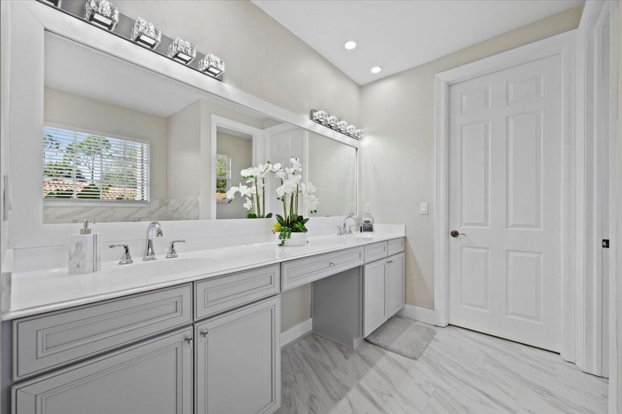 2020 Graden Drive, Palm Beach Gardens, FL 33410 Photo