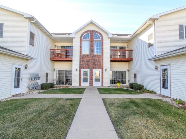 1612 Commonwealth Drive, Unit 8, Fort Atkinson, WI 53538