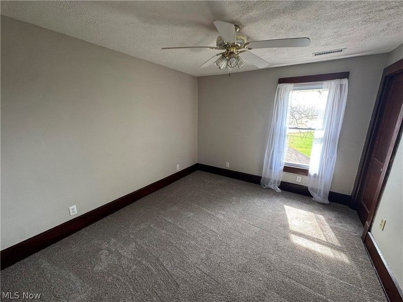 11238 Center Drive NE, Sandyville, OH 44671 Photo 14