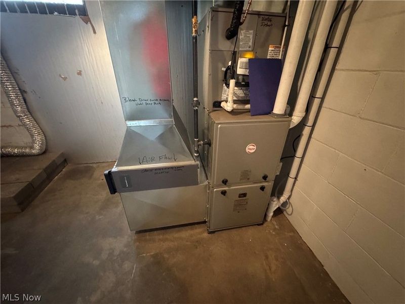 11238 Center Drive NE, Sandyville, OH 44671 Photo 18