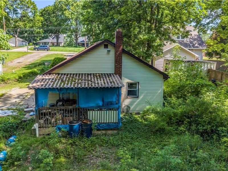 1664 Woods Road, Akron, OH 44306 Photo 2