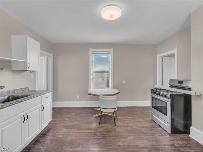 1926 E 123rd Street, Cleveland, OH 44106 Photo 9