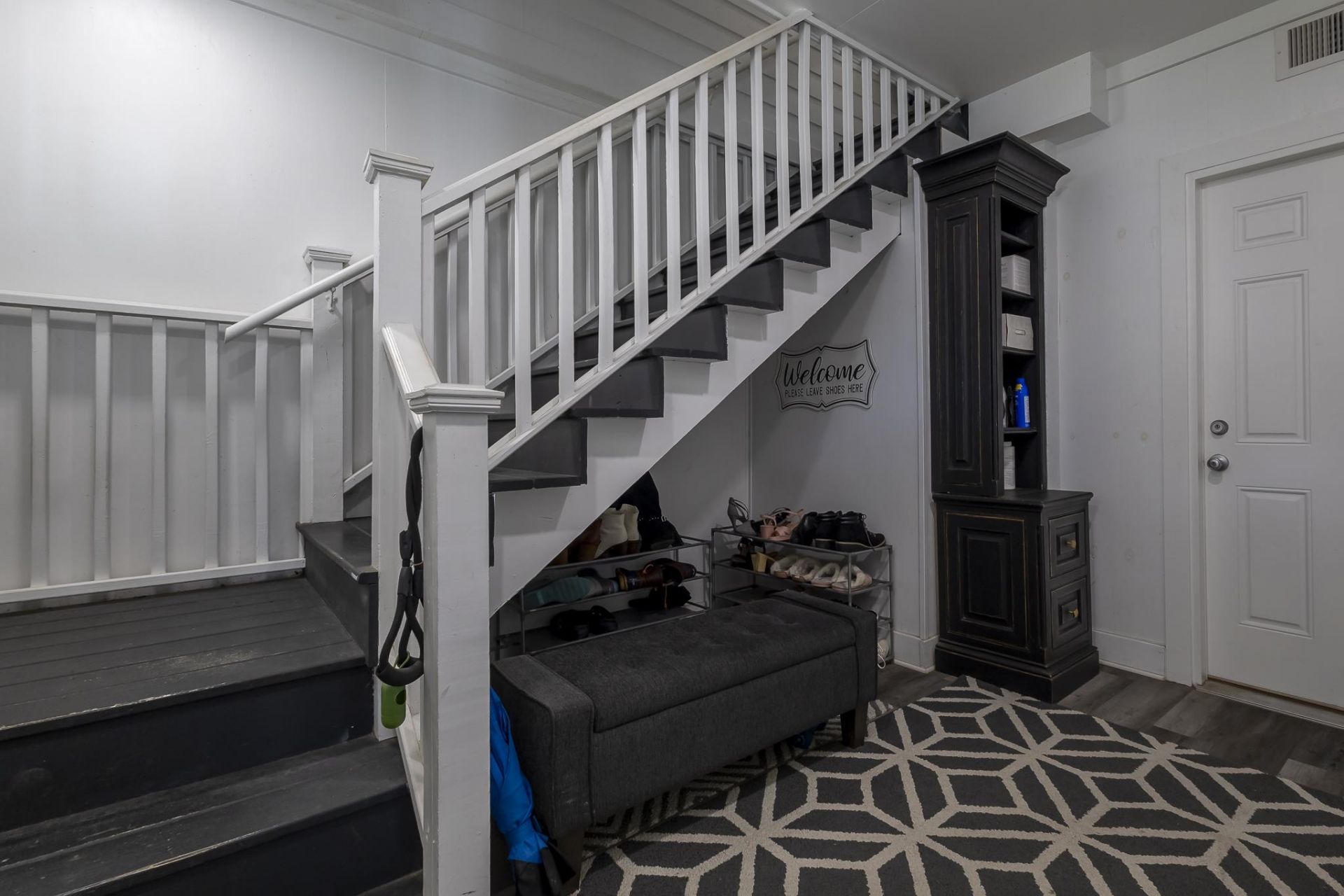 644 Wedgewood Dr. Photo 32