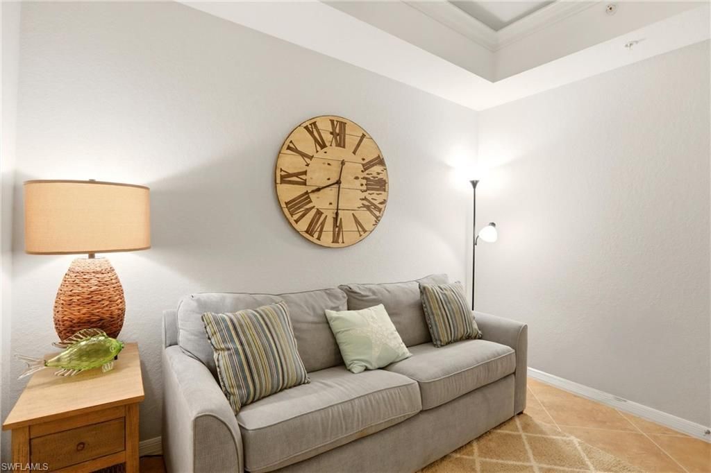 9844 Venezia Cir, Unit 714, Naples, FL 34113 Photo