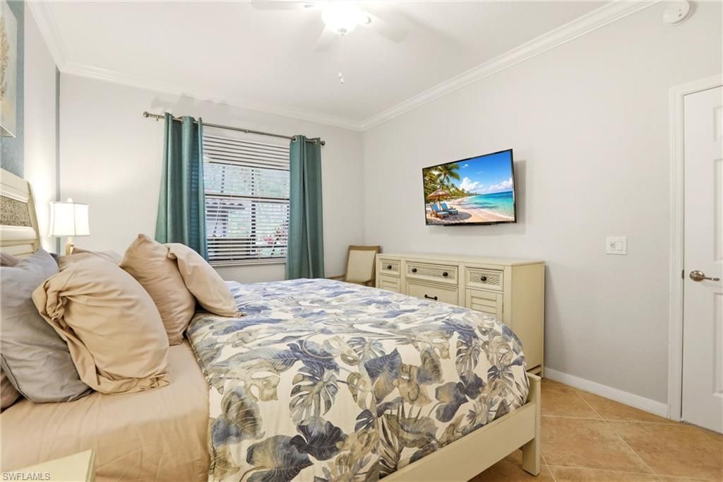 9844 Venezia Cir, Unit 714, Naples, FL 34113 Photo