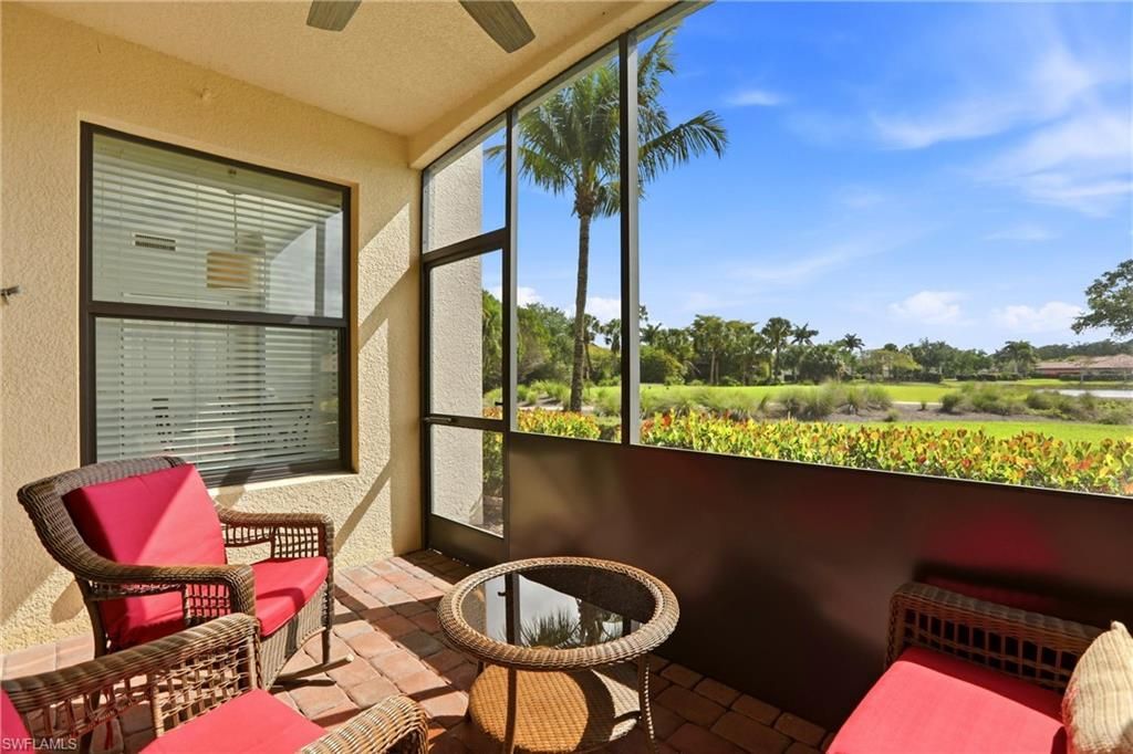 9844 Venezia Cir, Unit 714, Naples, FL 34113 Photo