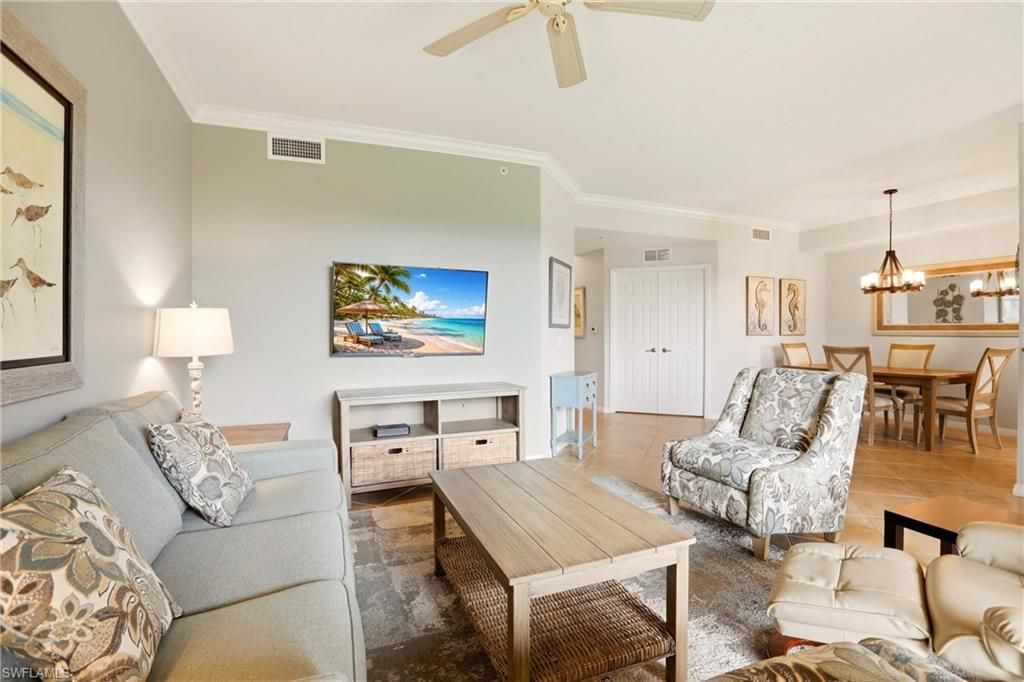 9844 Venezia Cir, Unit 714, Naples, FL 34113 Photo