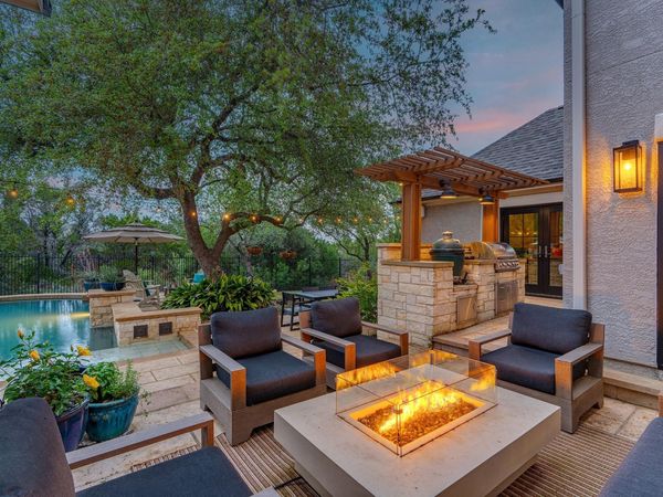 106 Lakota PASS, Austin, TX 78738