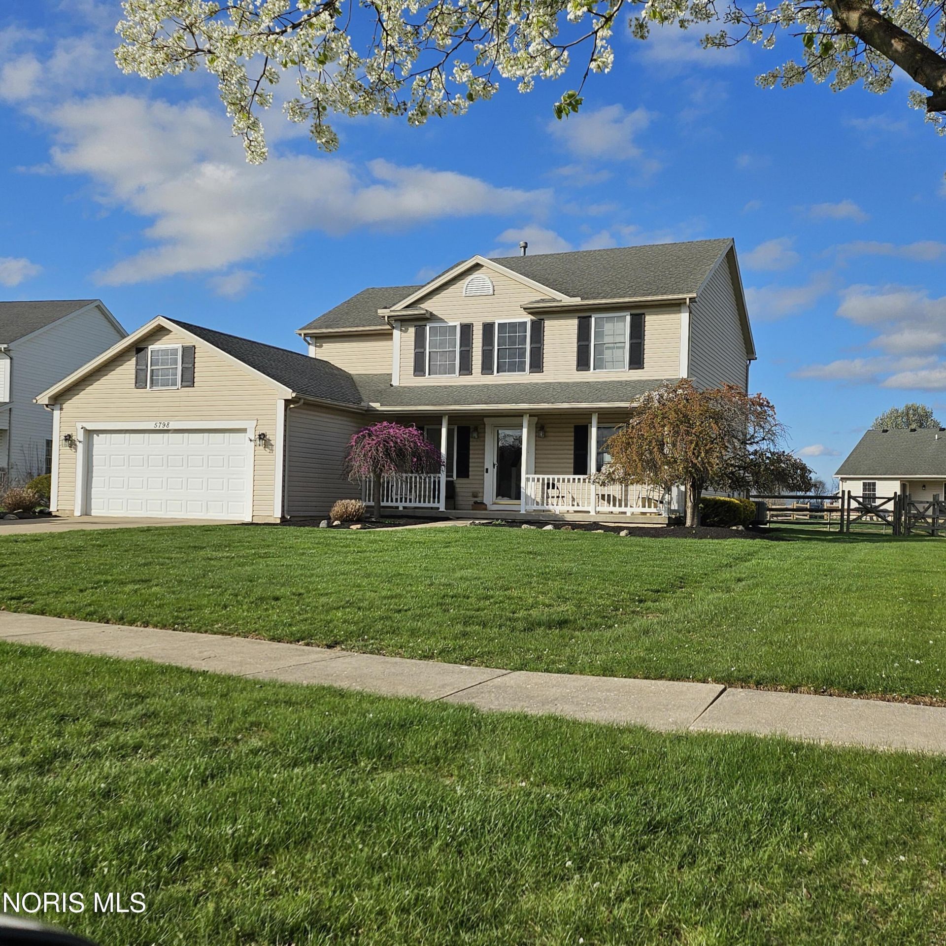 5798 Brome Circle, Walbridge, OH 43465 Main Photo