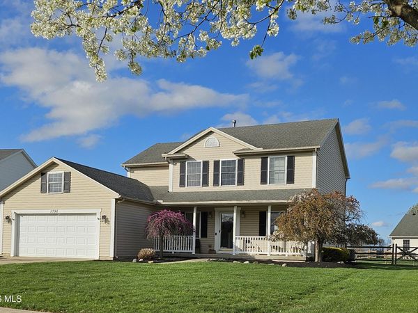 5798 Brome Circle, Walbridge, OH 43465