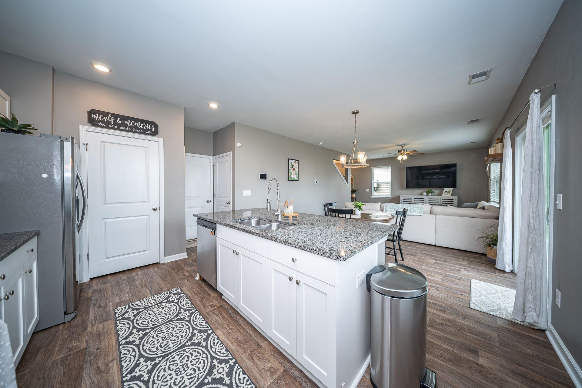 9646 Brandishing Road Photo 24