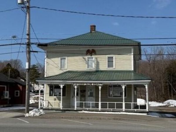 52 Main Street , Mars Hill, ME 04758
