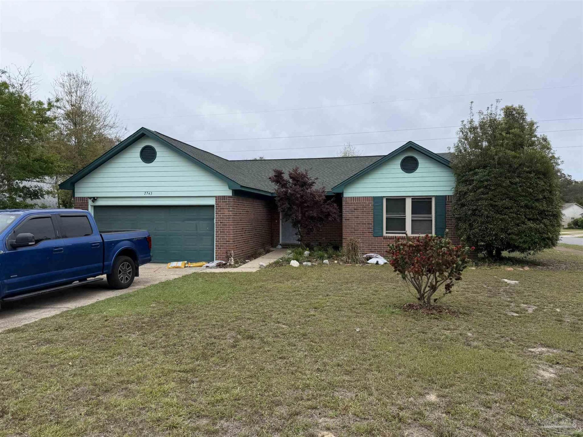 2743 Summertree Ln, Gulf Breeze, FL 32563 Main Photo