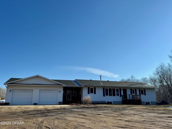 13933 94TH Street NE, Cavalier, ND 58220