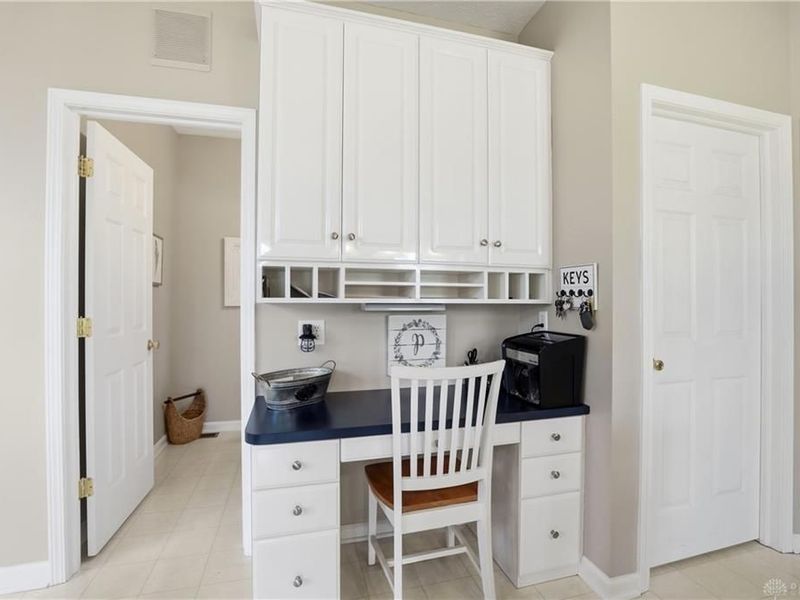 2542 Katie Drive, Turtlecreek Township, OH 45036 Photo 20