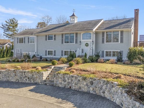 9 Fabyan Way, Bourne, MA 02532
