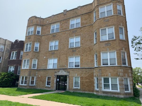 2303 W Granville Avenue , Unit 2, Chicago, IL 60659