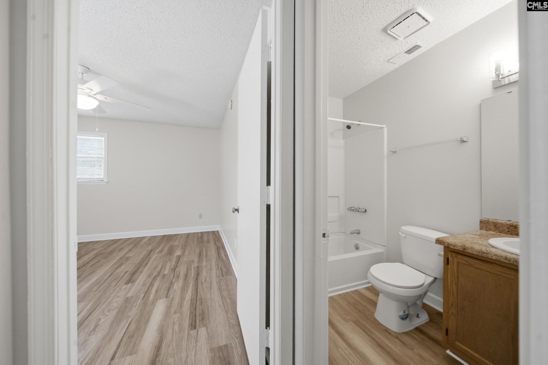 448 Deerwood Street Photo 18