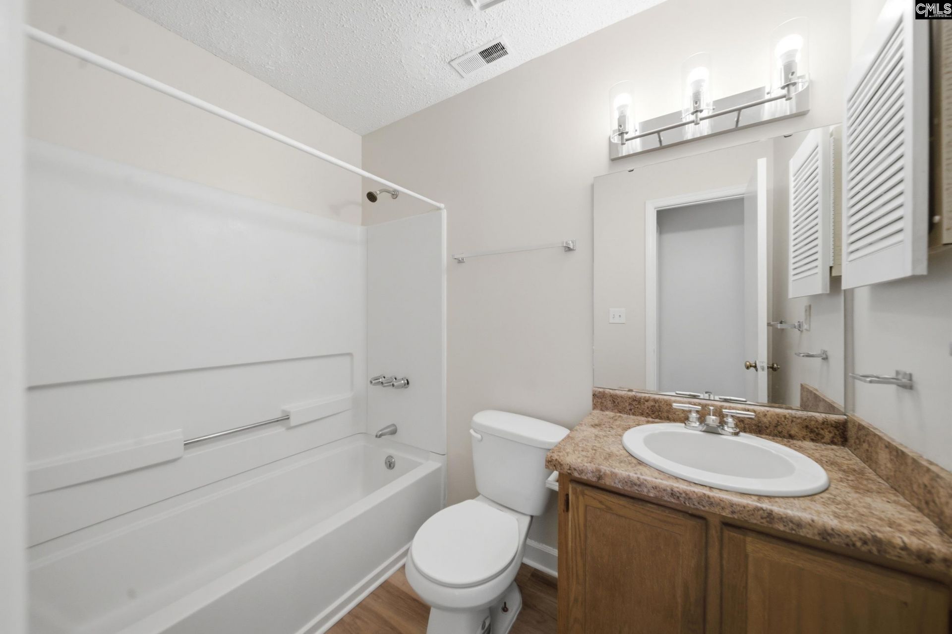 448 Deerwood Street Photo 19