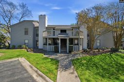 448 Deerwood Street photo 4