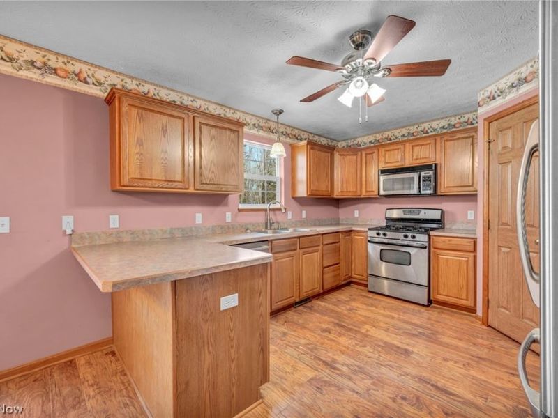 39896 Hope Court, Elyria, OH 44035 Photo 15