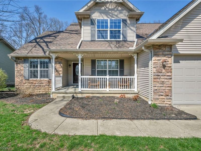 39896 Hope Court, Elyria, OH 44035 Photo 2