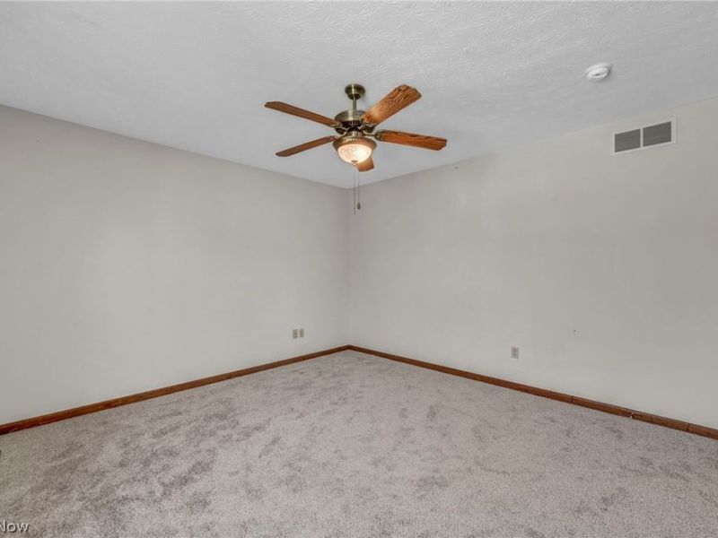 39896 Hope Court, Elyria, OH 44035 Photo 25