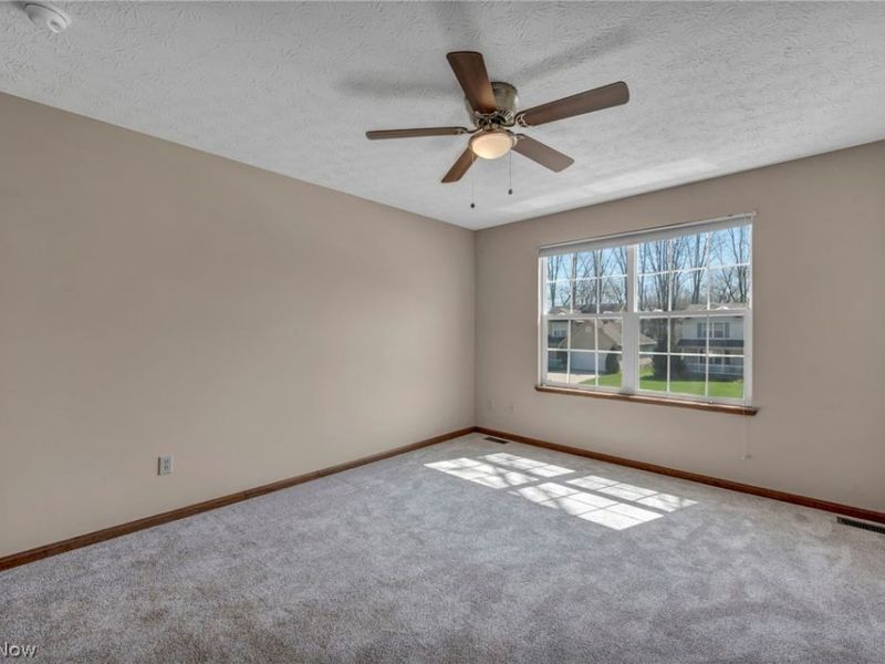 39896 Hope Court, Elyria, OH 44035 Photo 26