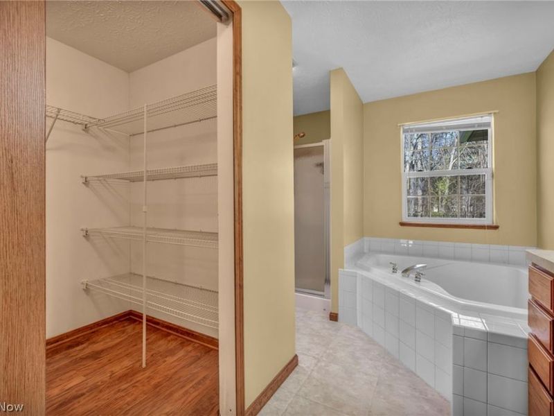 39896 Hope Court, Elyria, OH 44035 Photo 32