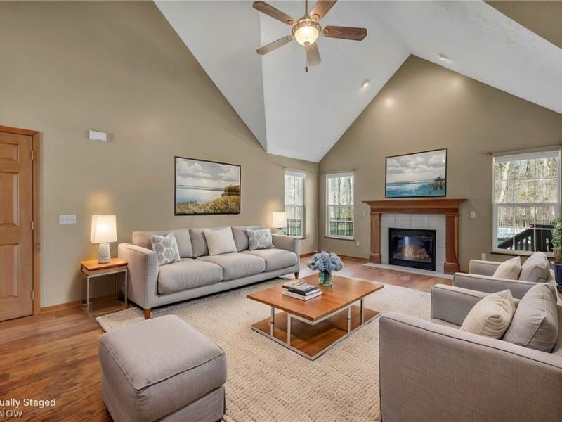 39896 Hope Court, Elyria, OH 44035 Photo 6