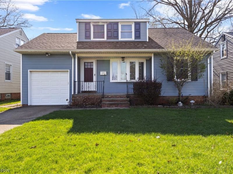 6017 Hodgman Drive, Parma Heights, OH 44130 Photo 1