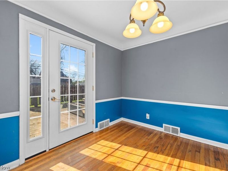 6017 Hodgman Drive, Parma Heights, OH 44130 Photo 11