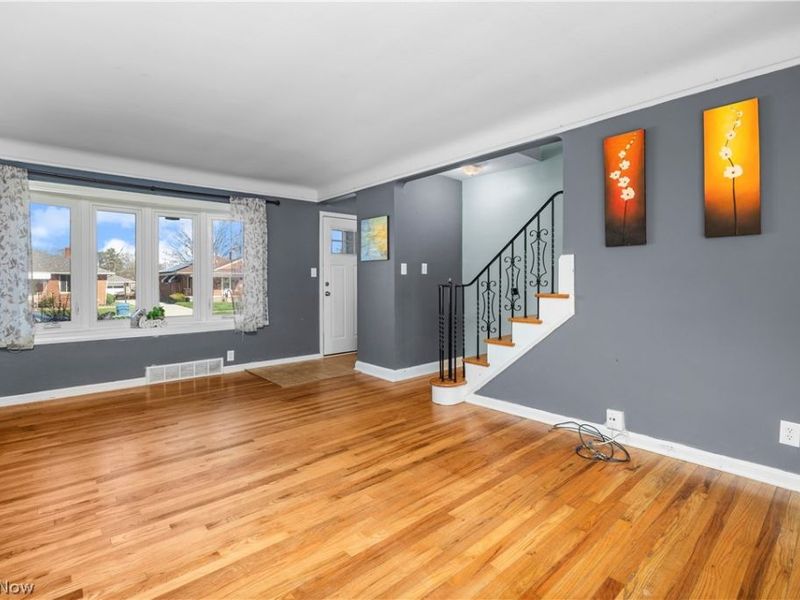 6017 Hodgman Drive, Parma Heights, OH 44130 Photo 12