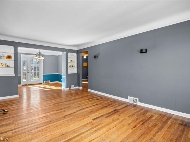 6017 Hodgman Drive, Parma Heights, OH 44130 Photo 14