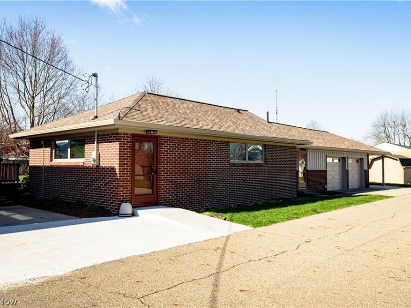 121 Wilson Avenue, Waynesburg, OH 44688 Photo 3