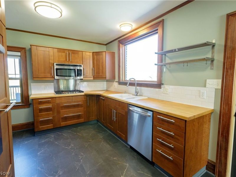 121 Wilson Avenue, Waynesburg, OH 44688 Photo 7