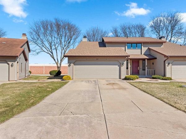 2409 CEDAR RIDGE COURT, Unit C, Green Bay, WI 54313