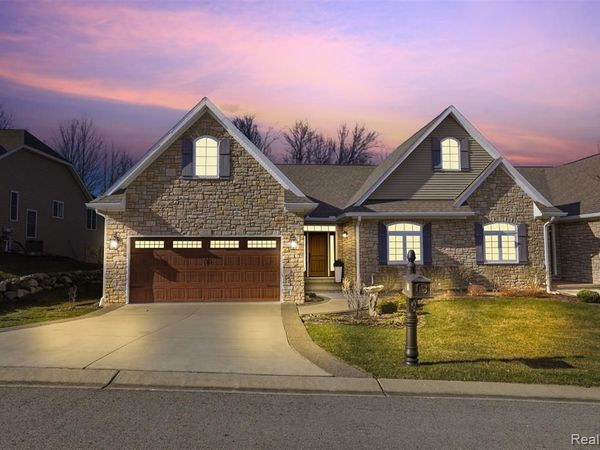 72 Fox Hollow Drive, Metamora Twp, MI 48455