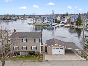 231 O'connor Street, Lake Orion Vlg, MI 48362